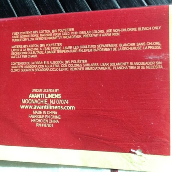 brand new IVORY-colored 14x72 inch Spode Whimsical Christmas Tree Table Runner - Picture 3 of 5